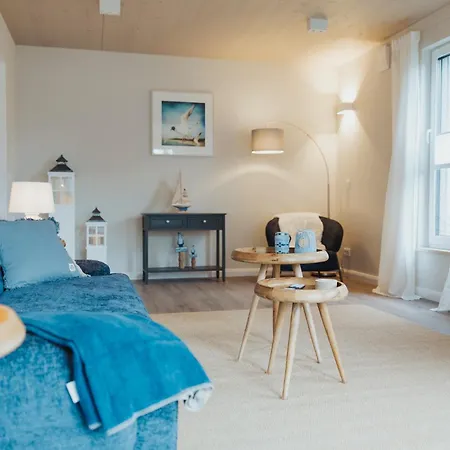 Neu Rügen Resørt Großzügiges, Gemütliches Familienhaus Nilla Mit Terrasse Сasa de vacaciones Sagard